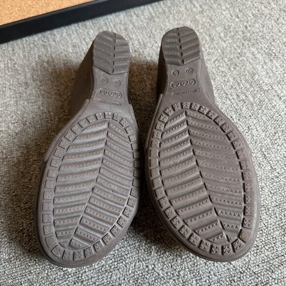 Crocs Kadee Wedge Slip On Sandals Womens 9 Brown Comfort Relaxed Fit Shoes - Picture 4 of 4